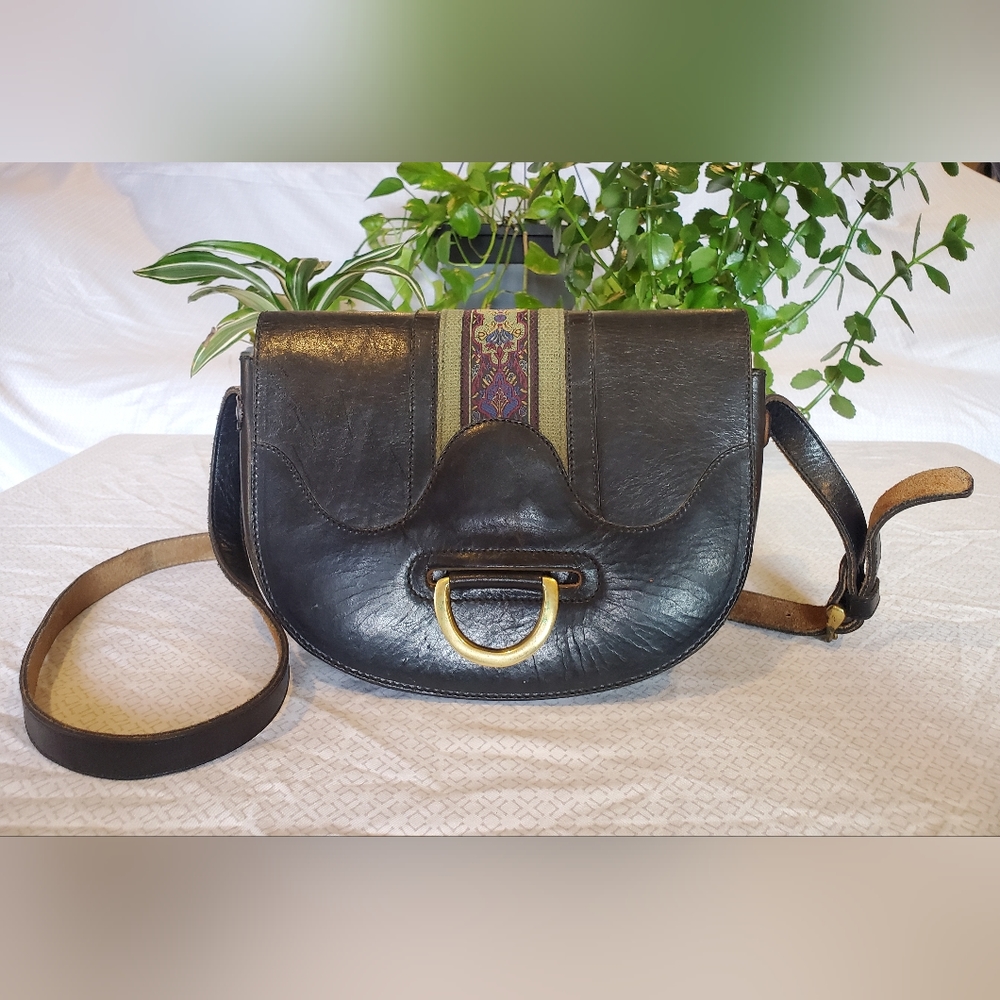 Sergios collection Santa Barbara Saddle bag style